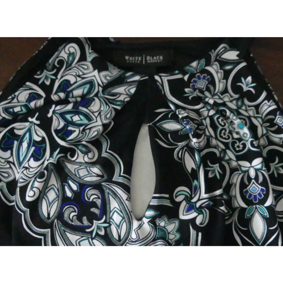 White House Black Market Shift Dress Size Small Medallion Peep Hole A-Line Black - Picture 7 of 12